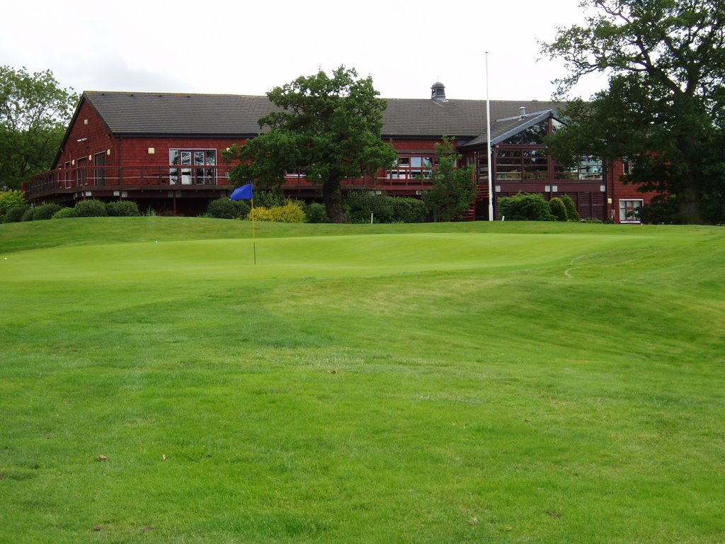 The 18th green with the Clubhouse behind, Hazel Grove Golf Club http://www.hazelgrovegolfclub.com