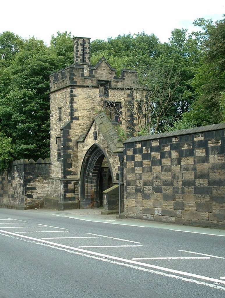 Shibden Hall Gatehouse - A58 - Halifax