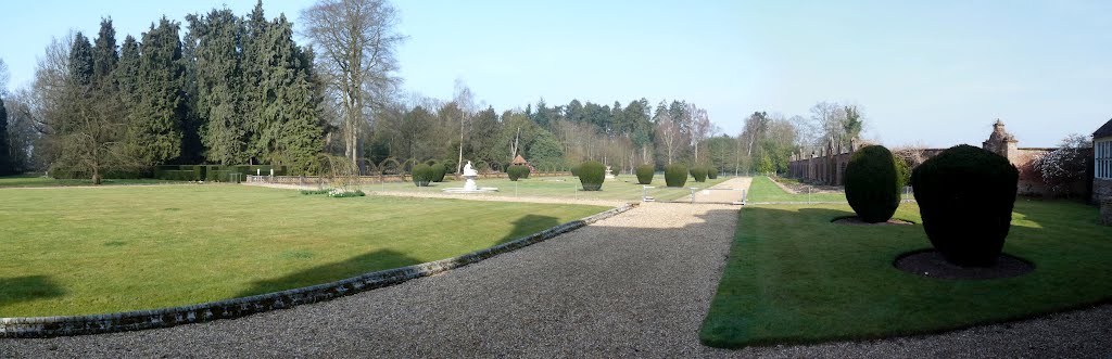 Rothamsted Manor Gardens March 2012