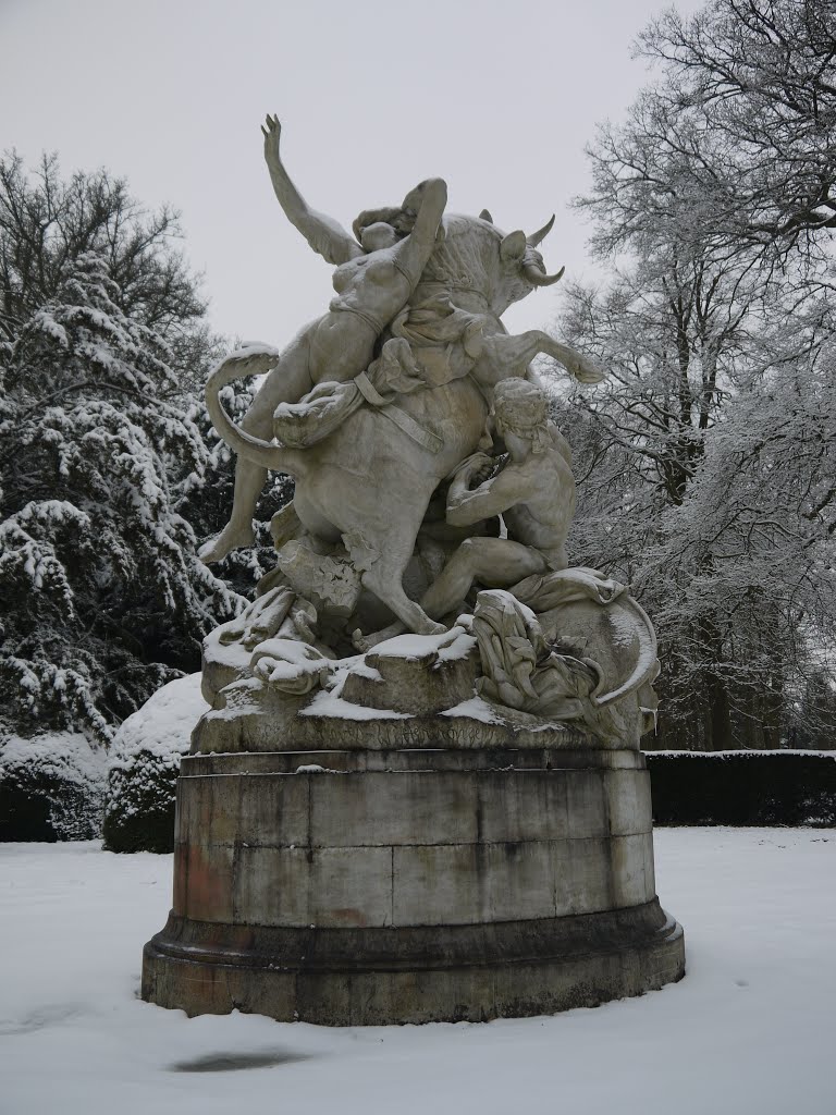 Rothamsted Manor Gardens: Death of Dirce II (March 2013)