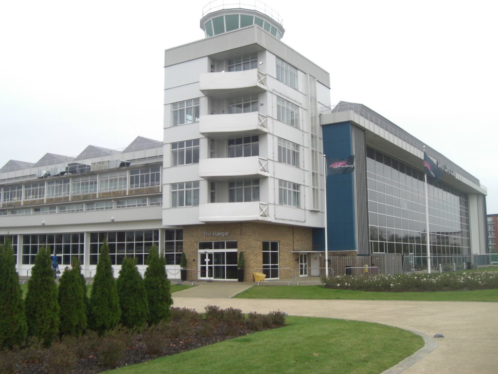 David Loyd Clubs (Next Generation Club) aka former Hanger Close Up! Hatfield