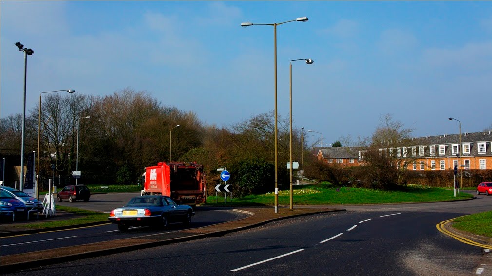 Great North Road - HATFIELD
