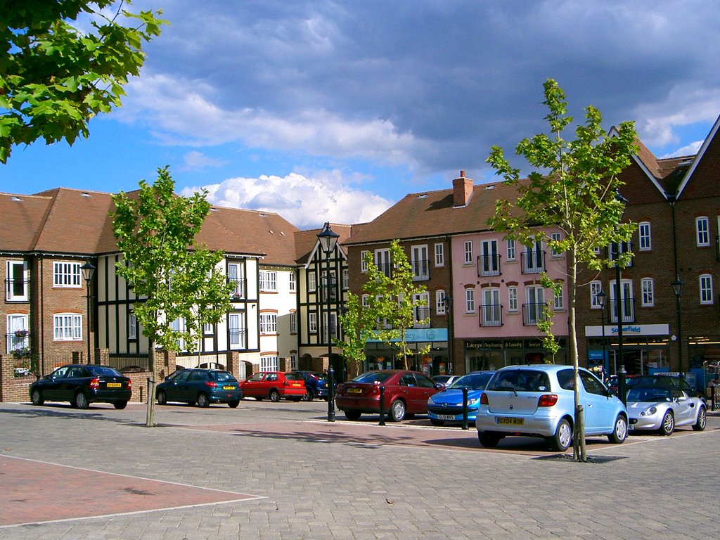Bolnore Village square