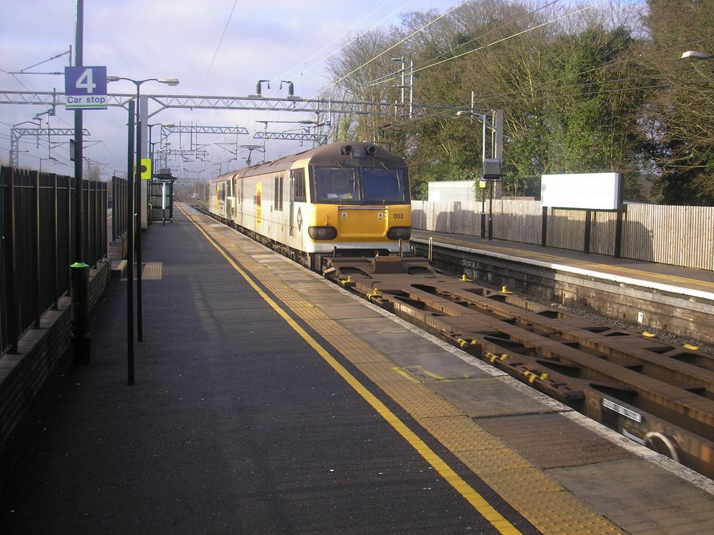 Double-headed class 92 at Hemel Hempstead