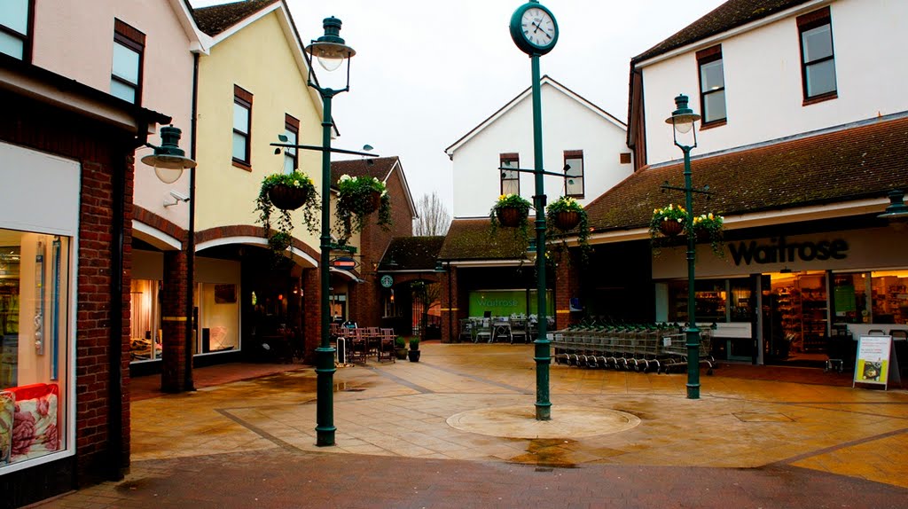 Bricherley Green Shopping Centre - Hertford