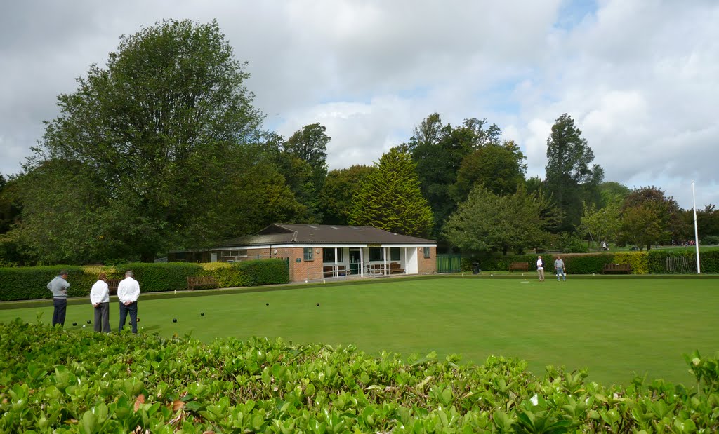 HOVE PARK BOWLING GREEN