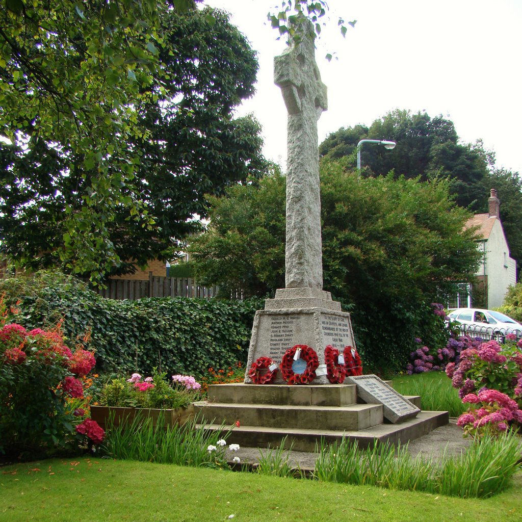 Grenoside war memorial 1, junction of Penistone Road and Norfolk Hill, Sheffield S35