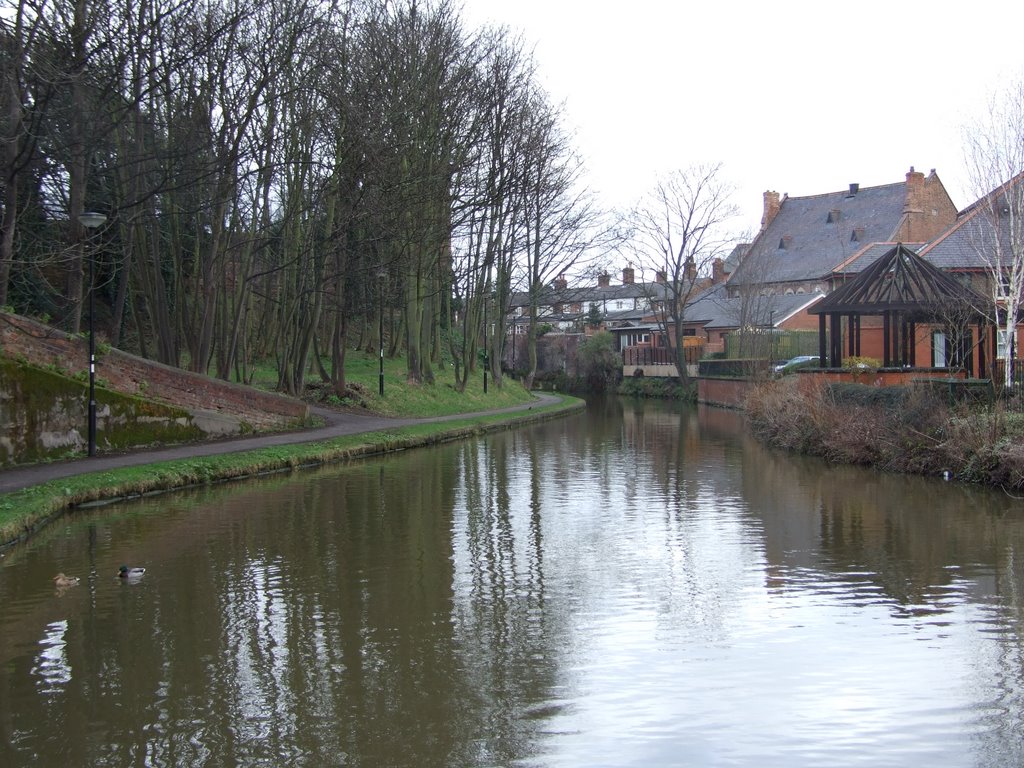 Chester Canal (1770s) with City Walls on the left.