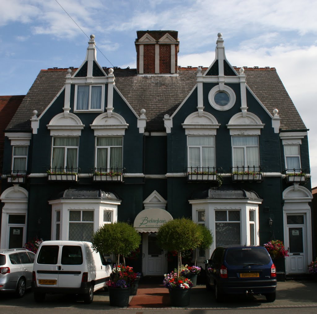 Buckinghams Hotel and Restaurant With One Table