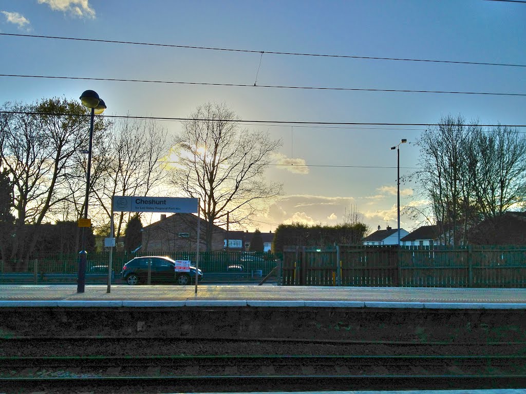 Cheshunt station