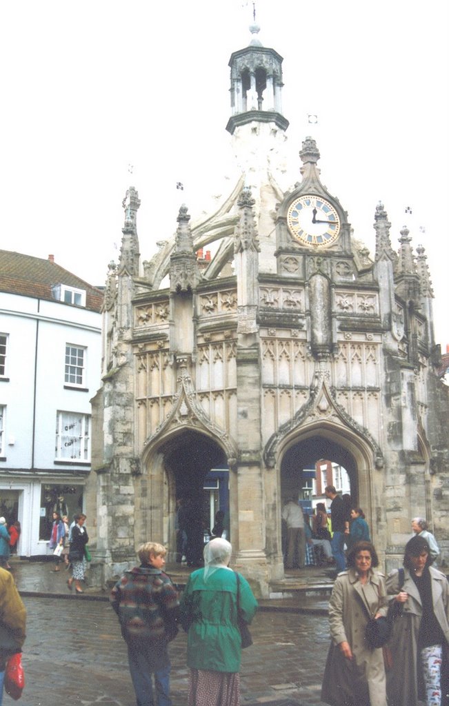CENTRE OF  CHICHESTER