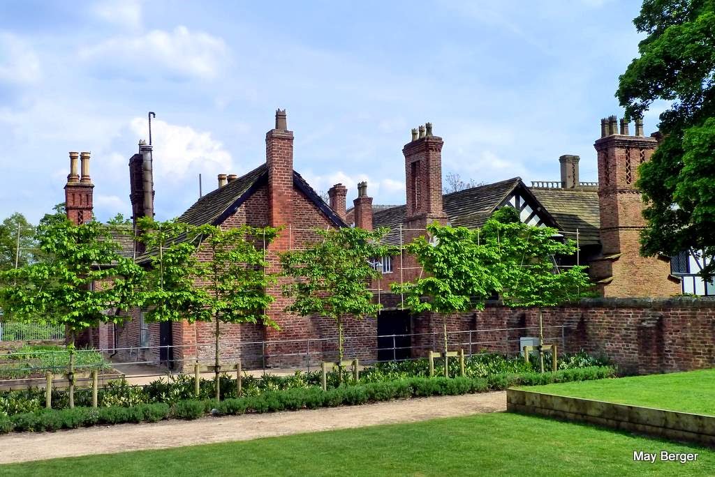 mb - Astley Hall Chorley, Lancashire