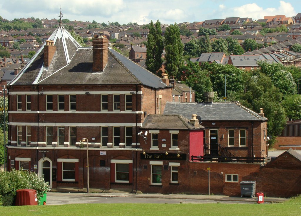 The Earl of Arundel and Surrey pub with Lowfield behind, Sheffield S2