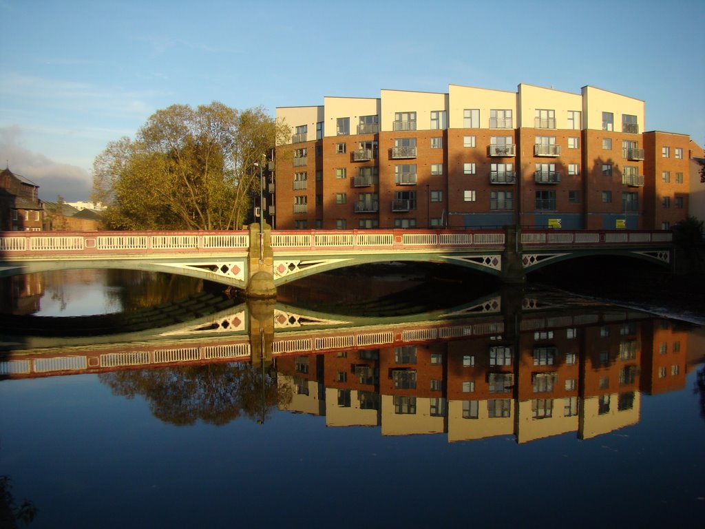 Ball Street bridge and riverside flats reflection, Sheffield S3