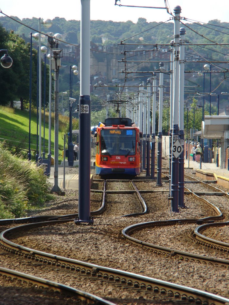 Halfway bound Supertram approaching Sheffield Station tramstop, Sheffield S2