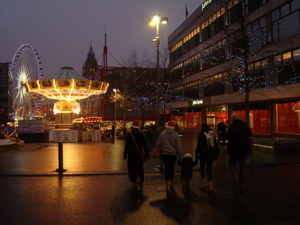 Christmas scene in Barkers Pool, Sheffield S1