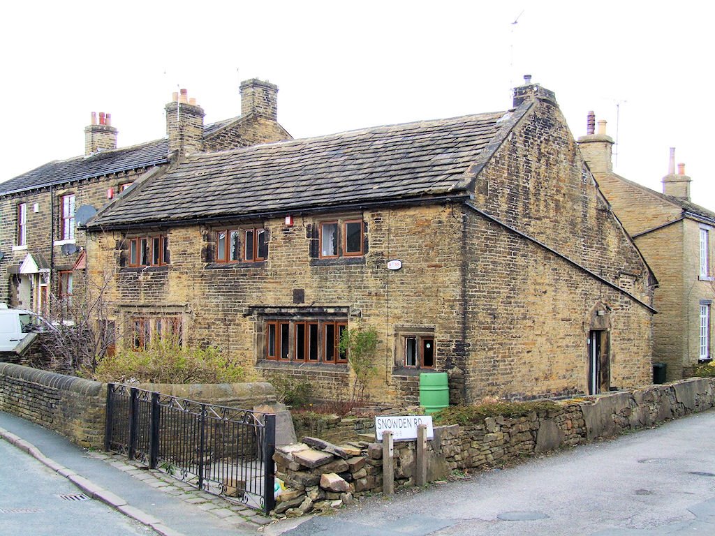 3-5 Snowden Road Wrose - aisled farmhouse, dated 1616, rebuilt 19th century