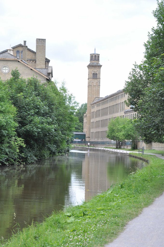 2009.07.05 - Leeds / Liverpool Canal - Saltaire