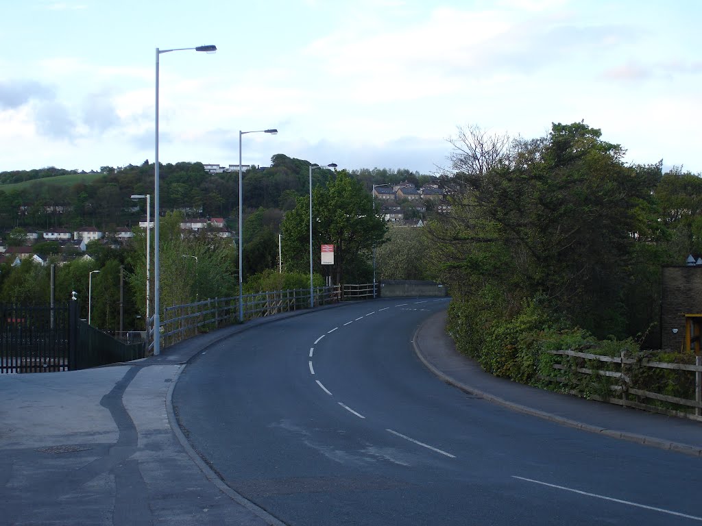 Near Frizinghall Station