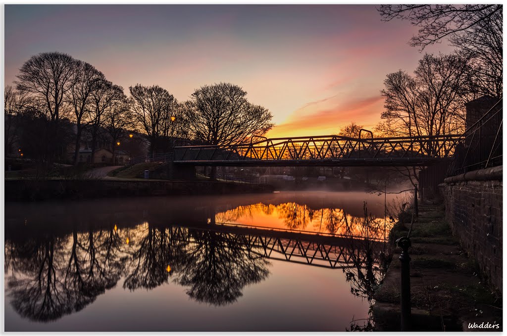 Dawn at river Aire
