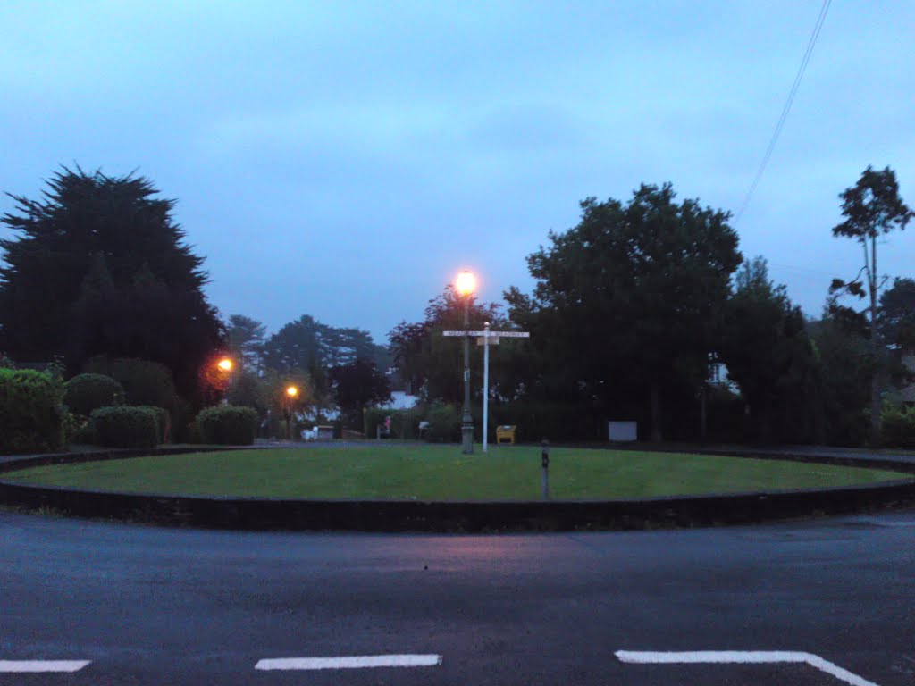west hill roundabout
