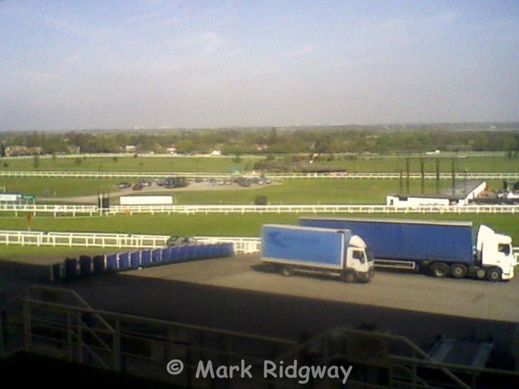 Sandown Park Racecourse