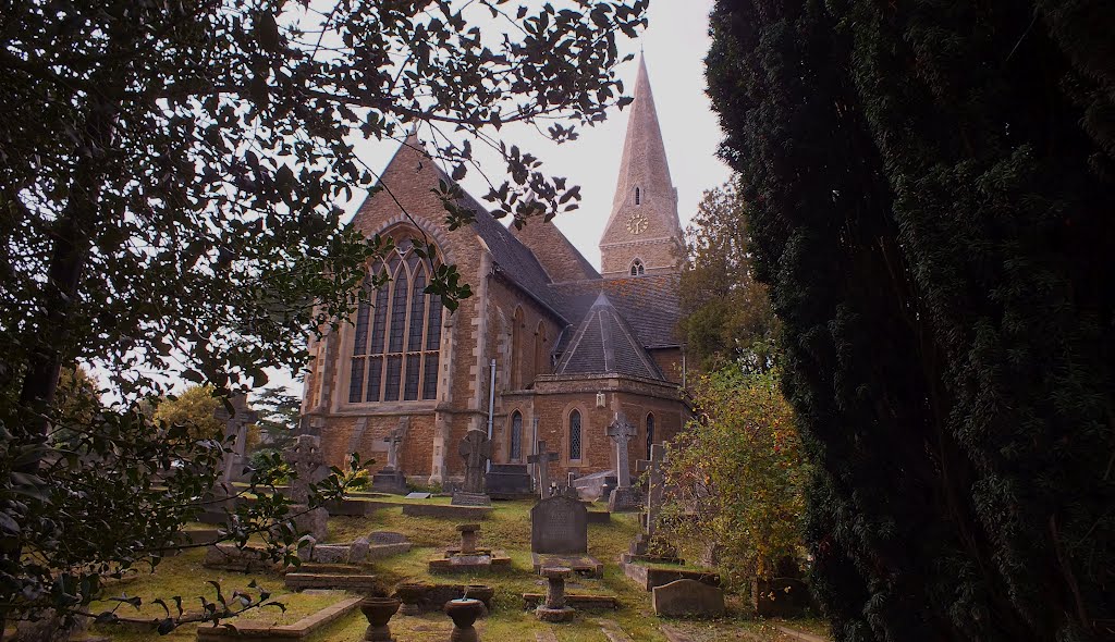 Christ Church Burial Ground Esher Green Surrey