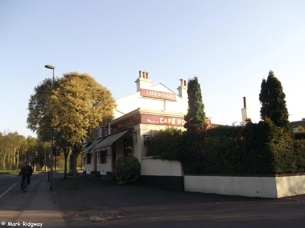 Café Rouge, Esher