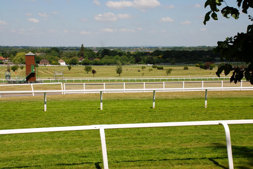 ESHER, SURREY, UK