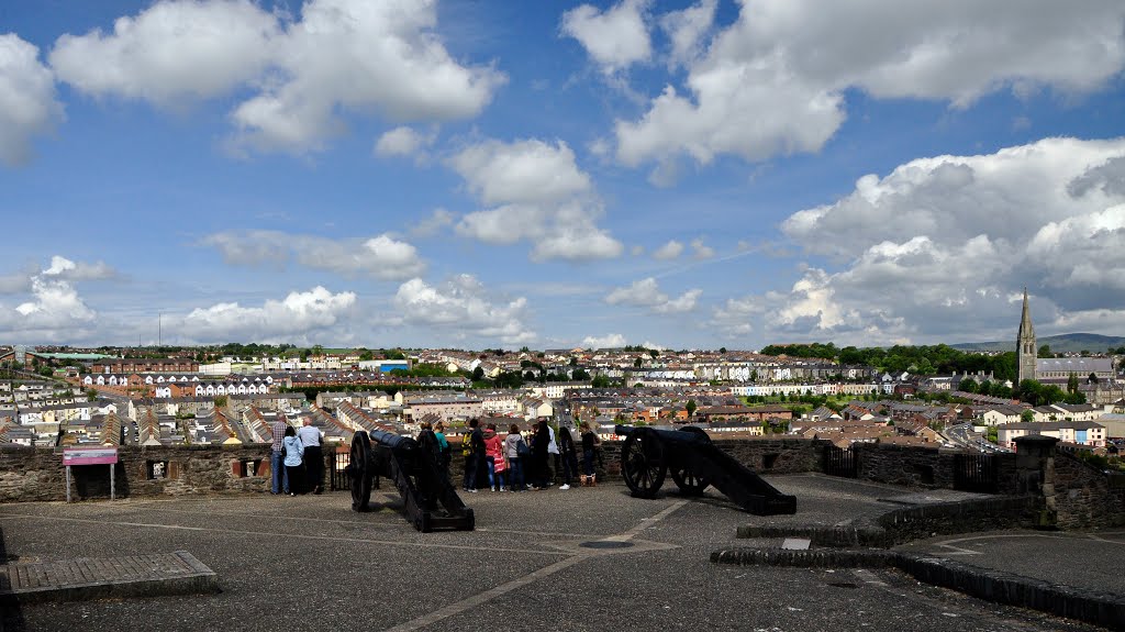 Northern Ireland. Derry~Londonderry. The Bogside, the canons and the church (St.Eugenes - RC)