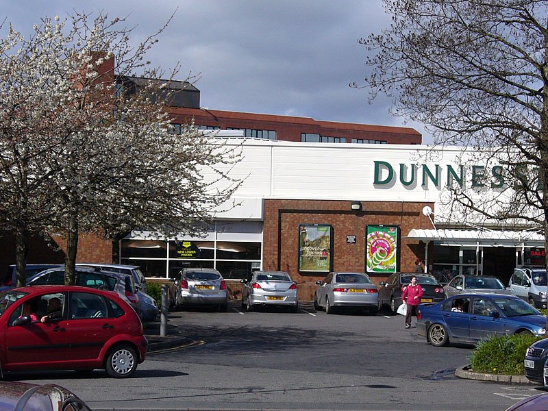Newry, Dunes store