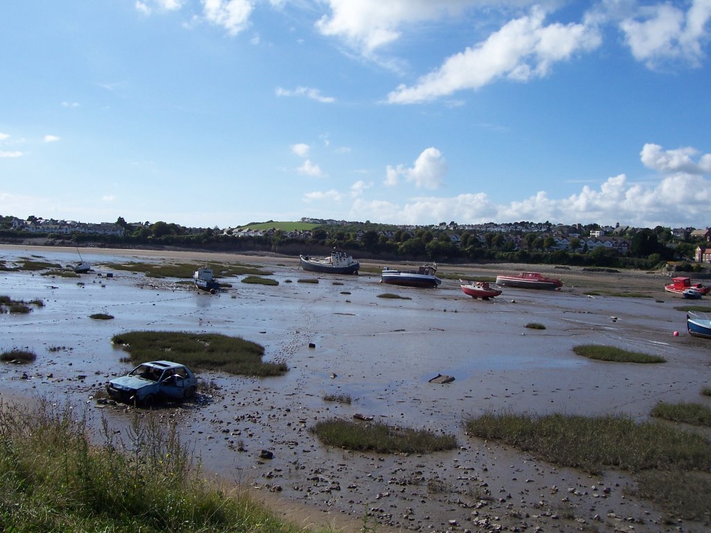 Sunken car in Barry /  South Wales, GB