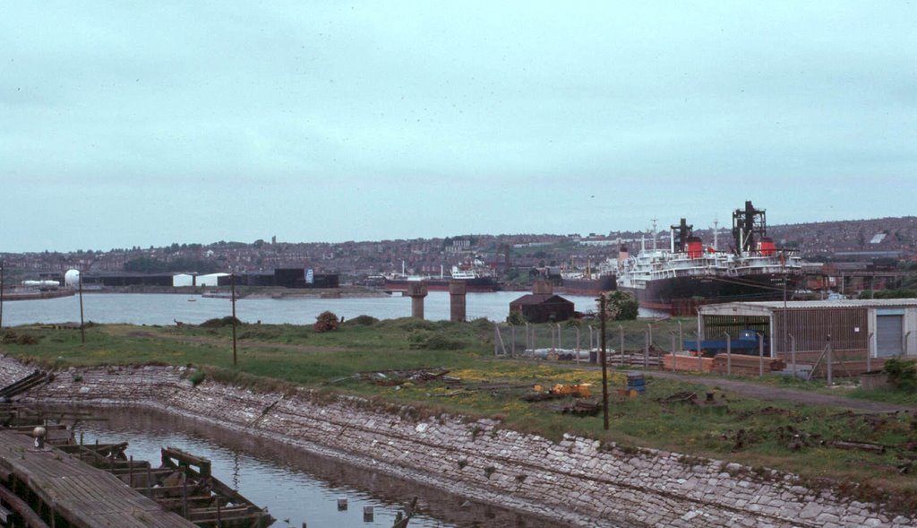 When Barry Had Ships, 1976