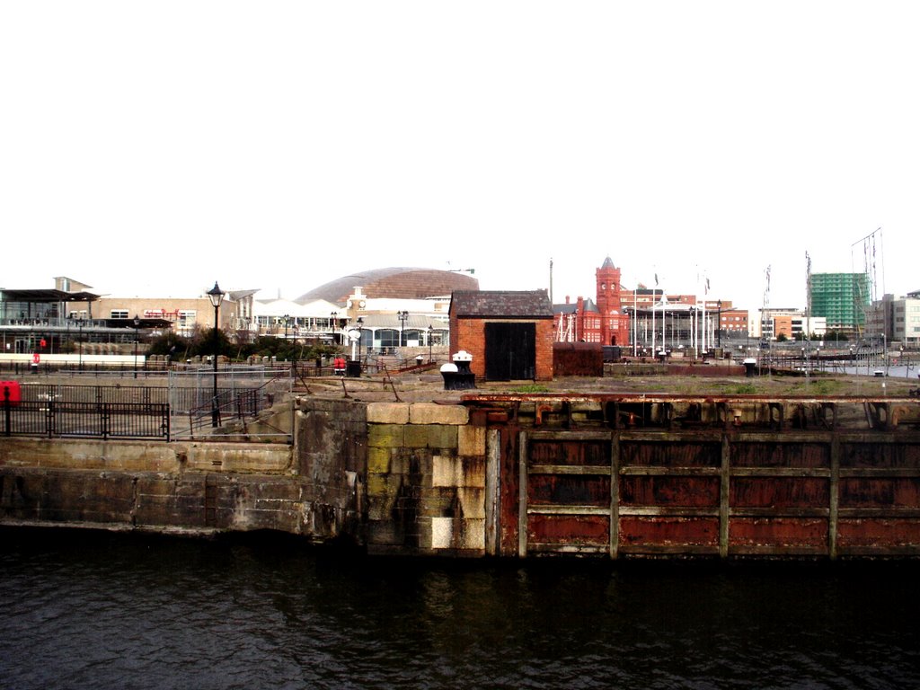 Cardiff Bay - old and new