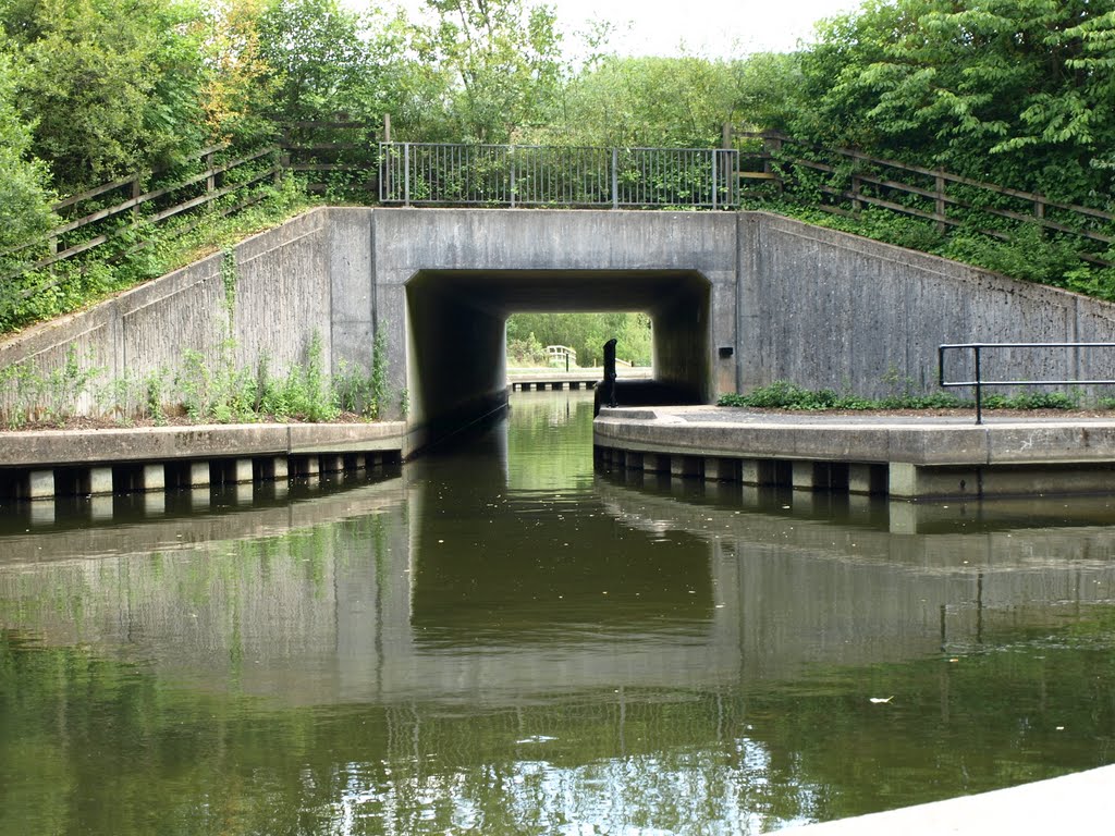 ynysarward a465 bridge over neath canal