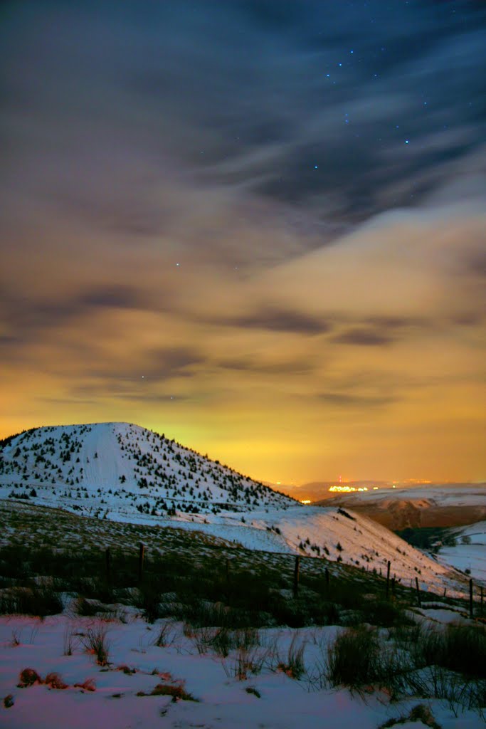 night snow on the mountain