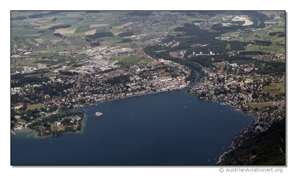 Gmunden  -  (Aerial Overview 6/2006)