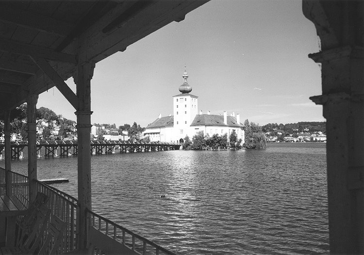 Schloss Orth