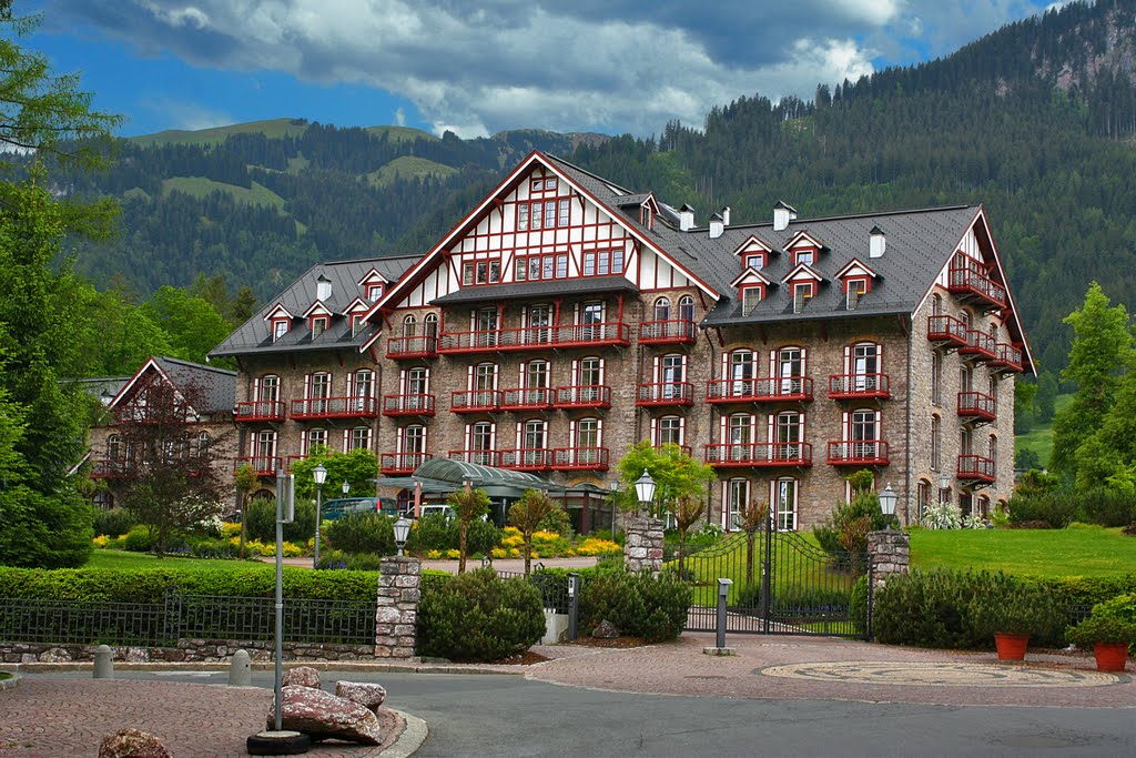 A magnificent Tyrolean hotel