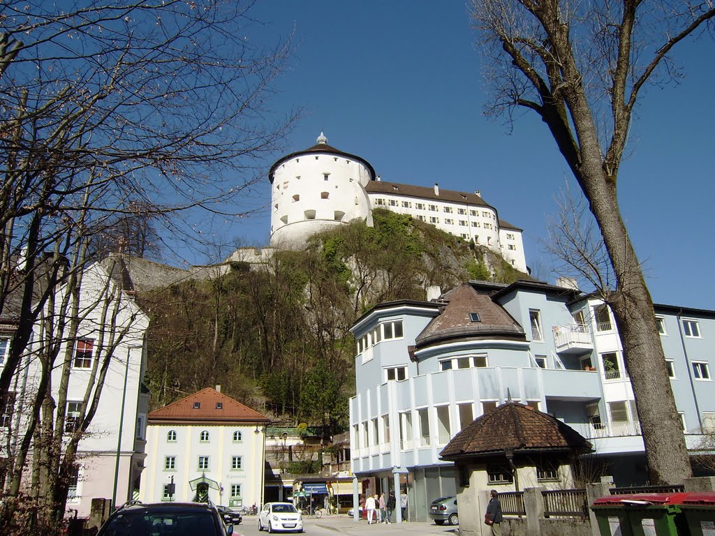Festung Kuftstein (2/Mitte/O), ehemaliger Hauptaufgang, Kaiserturm (Staatsgefängnis) & Obere Schlosskaserne