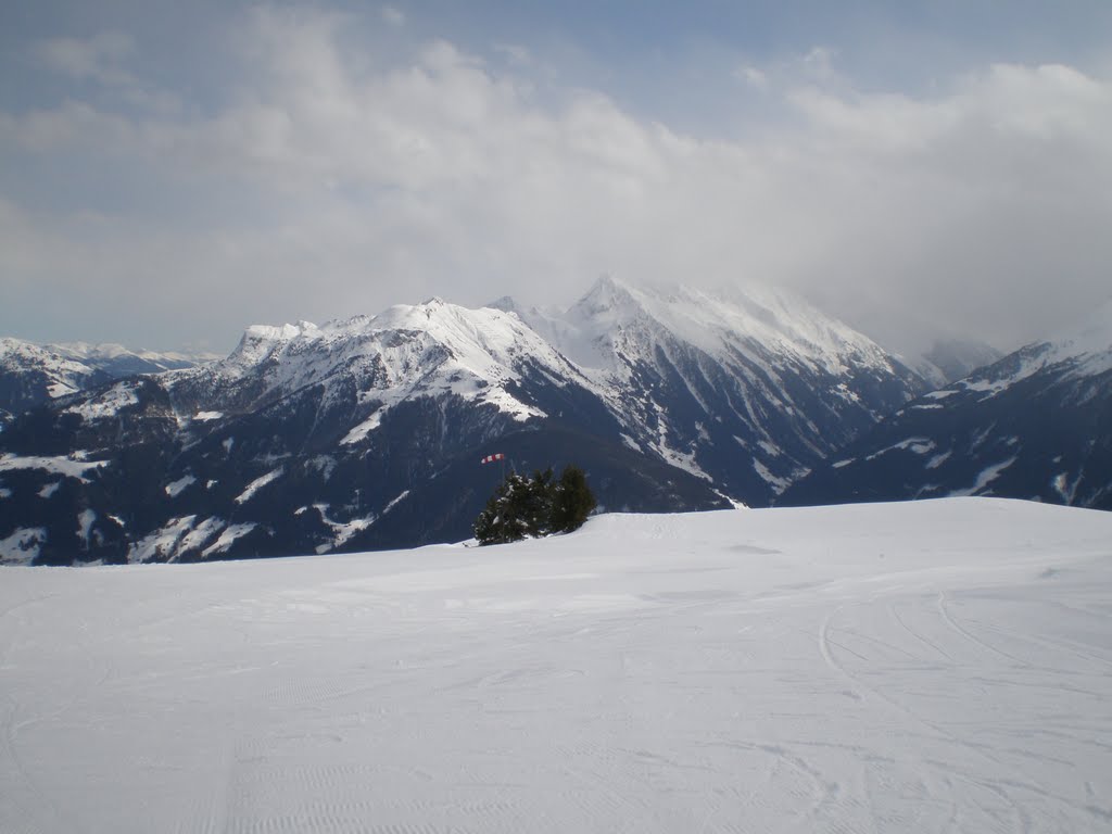 AUSTRIA - MAYRHOFEN/ÖSTERREICH - MAYRHOFEN