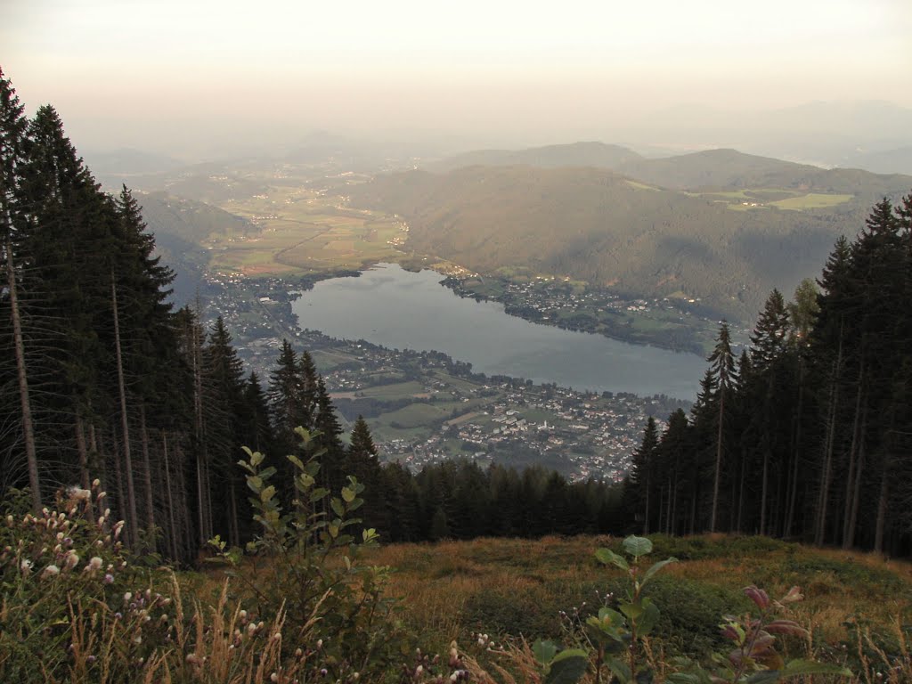 спуск от Герлитцена к Оссиахскому озеру. Gerlitzen, above Ossiacher See