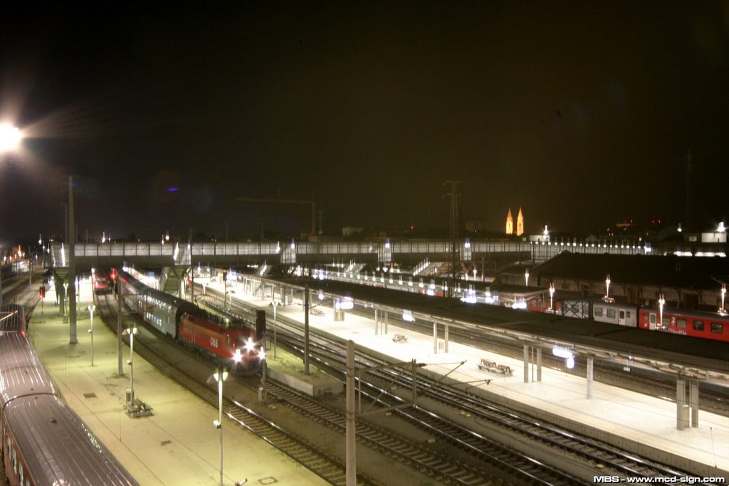 trainstation at night