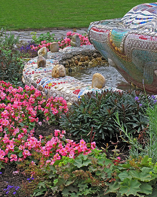 Brunnen bei der Kirche