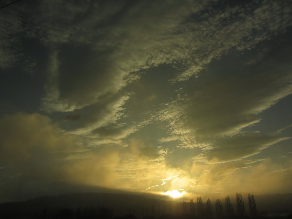 Sonnenuntergang hinter Wiener Neustadt