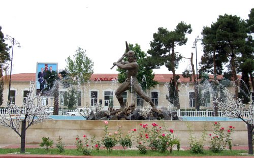 Yevlax şəhər Dəmiryol vağzalı