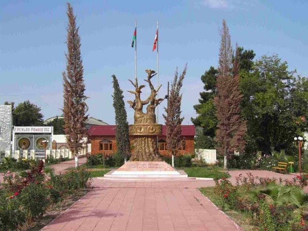 Azadlıq parkı