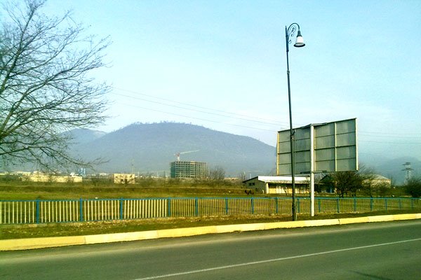 Yeni Qonaq evinin inshasi