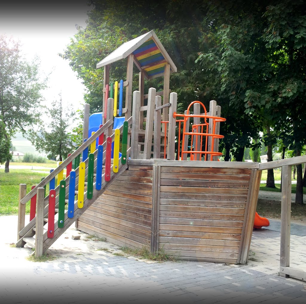 Ismayıllı Heyder Eliyev parkı uşaq gemisi