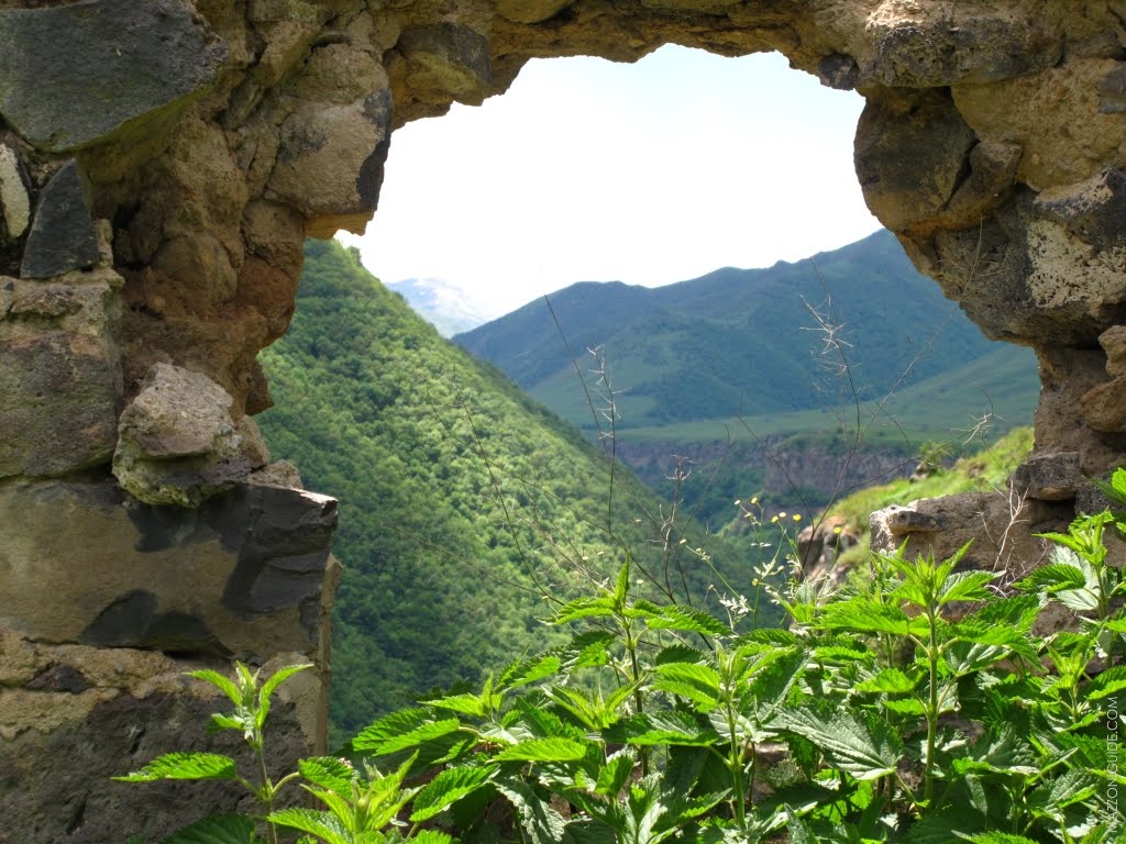 Nagorno-Karabakh Republic - View from Karvajar ruins Нагорно-Карабахская республика - Вид с карвачарских руин